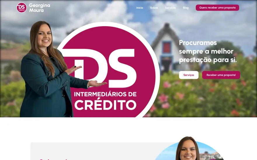 Website Georgina Moura, no computador